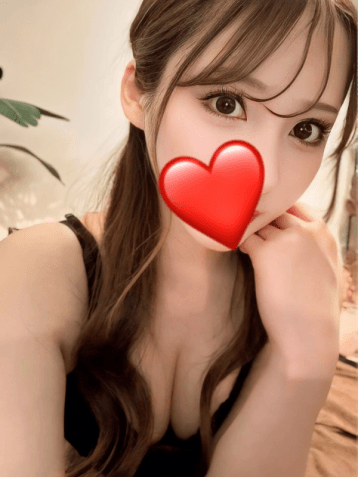 ラキ (LAKI)    鮫島 かれん